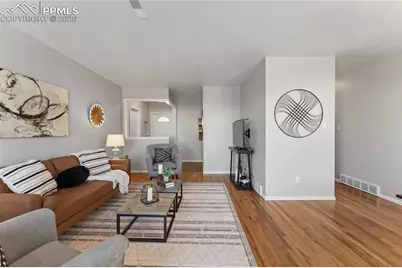 412 Edgewood Drive, Colorado Springs, CO 80907 - Photo 5