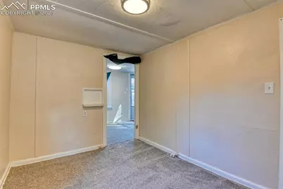 27 Bonfoy Avenue, Colorado Springs, CO 80909 - Photo 29