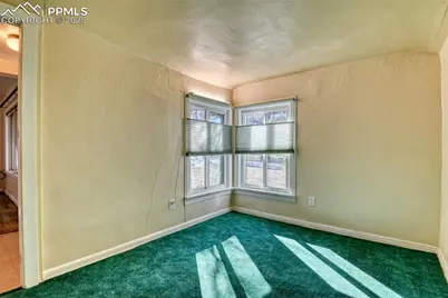 27 Bonfoy Avenue, Colorado Springs, CO 80909 - Photo 19