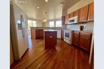 7408 Prythania Park Drive, Colorado Springs, CO 80923 - Photo 7