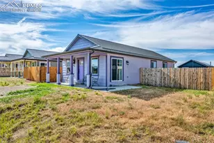 202 1st St, Silver Cliff, CO 81252 - Photo 3