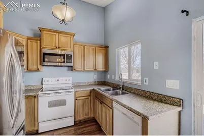 6486 Chantilly Place, Colorado Springs, CO 80922 - Photo 15