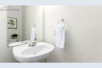 2417 Gilpin Avenue, Colorado Springs, CO 80910 - Photo 15