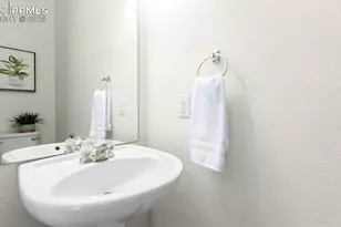 2417 Gilpin Ave, Colorado Springs, CO 80910 - Photo 15