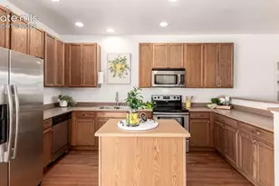 2417 Gilpin Ave, Colorado Springs, CO 80910 - Photo 11