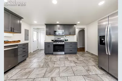 2310 W Monument Street, Colorado Springs, CO 80904 - Photo 11
