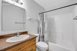 228 E Arvada Dr, Pueblo, CO 81007 - Photo 9