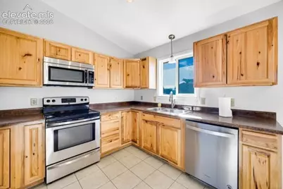 228 E Arvada Drive, Pueblo, CO 81007 - Photo 5