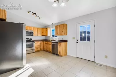 228 E Arvada Drive, Pueblo, CO 81007 - Photo 7