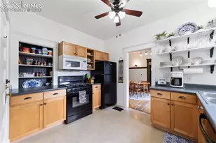 1124 N Cedar St, Colorado Springs, CO 80903 - Photo 11