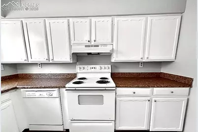 2116 Friendship Place, Colorado Springs, CO 80904 - Photo 15