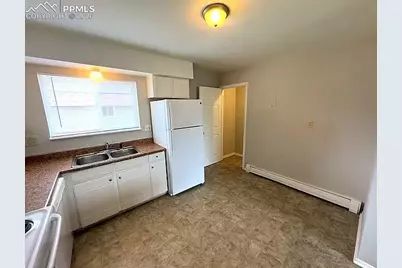 2116 Friendship Place, Colorado Springs, CO 80904 - Photo 27