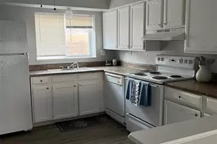 2116 Friendship Pl, Colorado Springs, CO 80904 - Photo 3