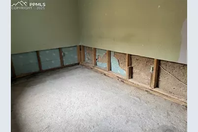 947 E Costilla Street, Colorado Springs, CO 80903 - Photo 11