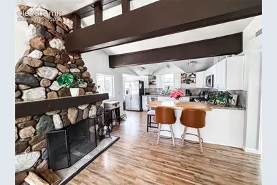 2018 Oak Way, Colorado Springs, CO 80906 - Photo 5