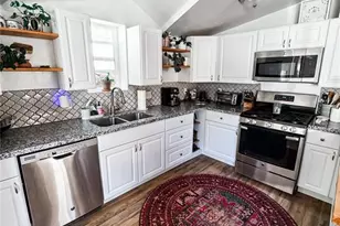 2018 Oak Way, Colorado Springs, CO 80906 - Photo 7