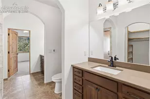 6840 Oak Valley Ln, Colorado Springs, CO 80919 - Photo 35