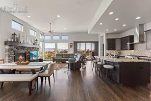 10250 Hewlett's Gulch Ct, Colorado Springs, CO 80924 - Photo 7
