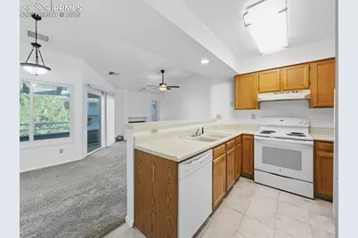 3638 Iguana Drive, Colorado Springs, CO 80910 - Photo 13