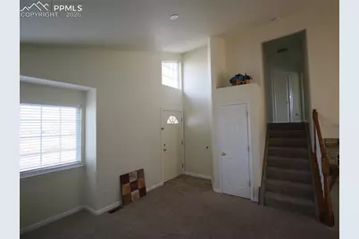 7338 Theresa Drive, Colorado Springs, CO 80925 - Photo 5