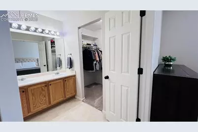 5551 Sunshade Point, Colorado Springs, CO 80923 - Photo 15