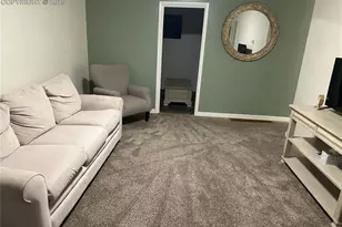 2528 N Elizabeth St, Pueblo, CO 81003 - Photo 9