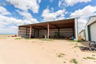 21550 Hanover Rd, Colorado Springs, CO 80928 - Photo 15