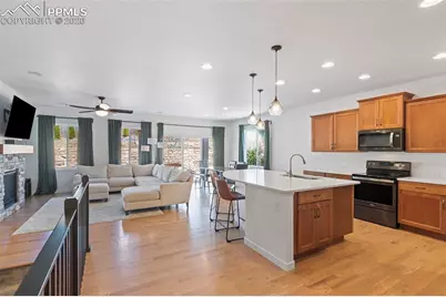 2066 Stanbridge Court, Colorado Springs, CO 80918 - Photo 5