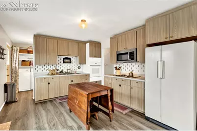 1610 N Chelton Road, Colorado Springs, CO 80909 - Photo 7