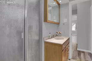 612 Harrison St, Pueblo, CO 81004 - Photo 9