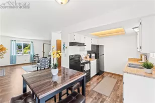 1209 Soaring Eagle Dr, Colorado Springs, CO 80915 - Photo 9