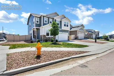 5311 Sunday Gulch Drive, Colorado Springs, CO 80925 - Photo 3