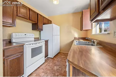 4503 La Cresta Drive, Colorado Springs, CO 80918 - Photo 19