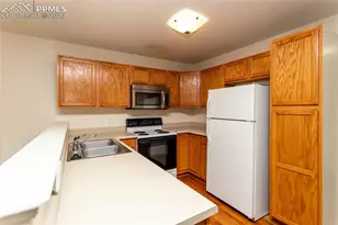 414 W Cheyenne Rd, Colorado Springs, CO 80906 - Photo 9