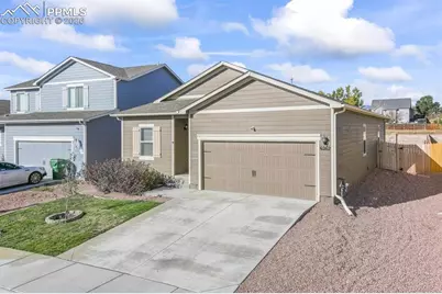 6262 Meadowbank Lane, Colorado Springs, CO 80925 - Photo 3