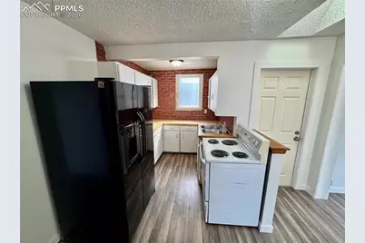 802 N Walnut Street, Colorado Springs, CO 80905 - Photo 15
