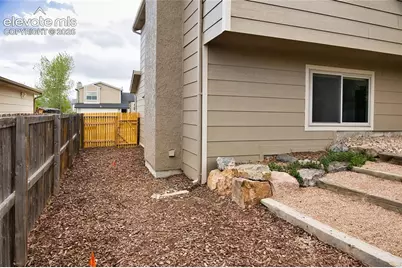 7155 Alpenwood Way, Colorado Springs, CO 80918 - Photo 39
