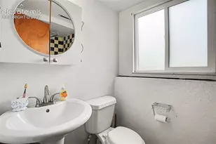 1915 Sussex Ln, Colorado Springs, CO 80909 - Photo 19