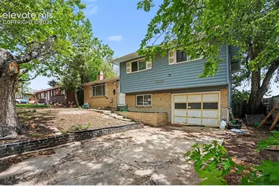 1915 Sussex Lane, Colorado Springs, CO 80909 - Photo 3