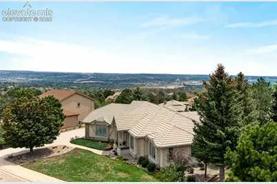 2745 Brogans Bluff Drive, Colorado Springs, CO 80919 - Photo 5