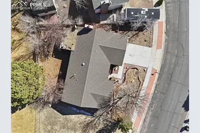 1186 Applewood Drive, Colorado Springs, CO 80907 - Photo 5