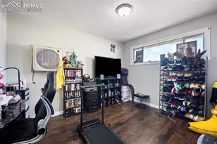 60 Loch Lomond Ln, Pueblo, CO 81001 - Photo 17