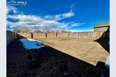 6270 Meadowbank Lane, Colorado Springs, CO 80925 - Photo 21