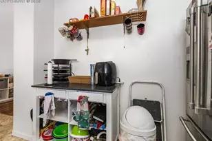 734 S Legend Ln, Pueblo, CO 81007 - Photo 9