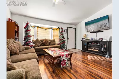 734 S Legend Lane, Pueblo, CO 81007 - Photo 3