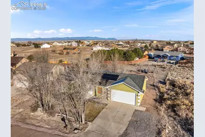734 S Legend Lane, Pueblo, CO 81007 - Photo 29