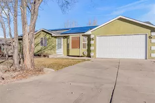 734 S Legend Ln, Pueblo, CO 81007 - Photo 1