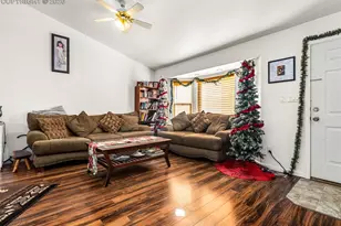 734 S Legend Ln, Pueblo, CO 81007 - Photo 5