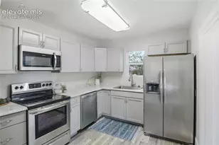 816 Sunset Rd, Colorado Springs, CO 80909 - Photo 13