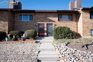 342 Mt View Ln, Colorado Springs, CO 80907 - Photo 1